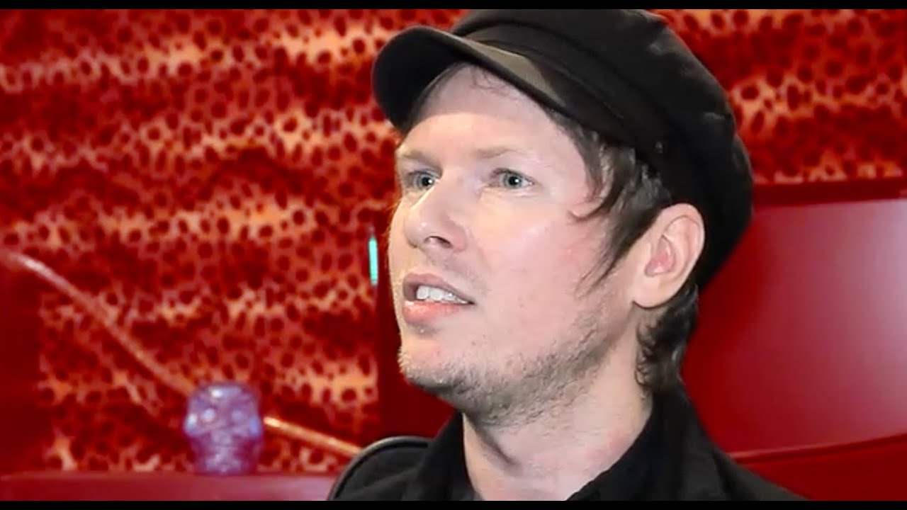 Sum 41: Полное интервью с Коуном МакКаслином
