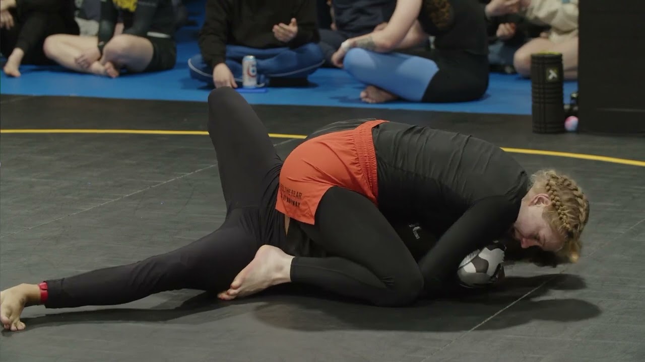 Kayana La Torre VS Tiersa Cannon HCS 9