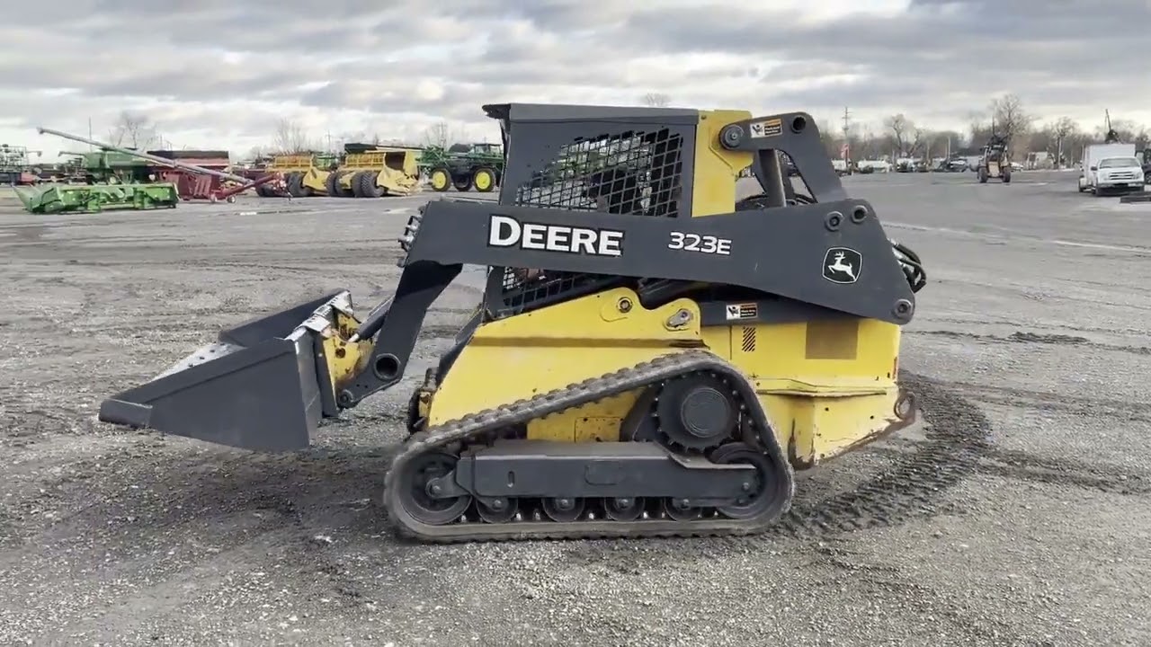 DEERE 323E For Sale
