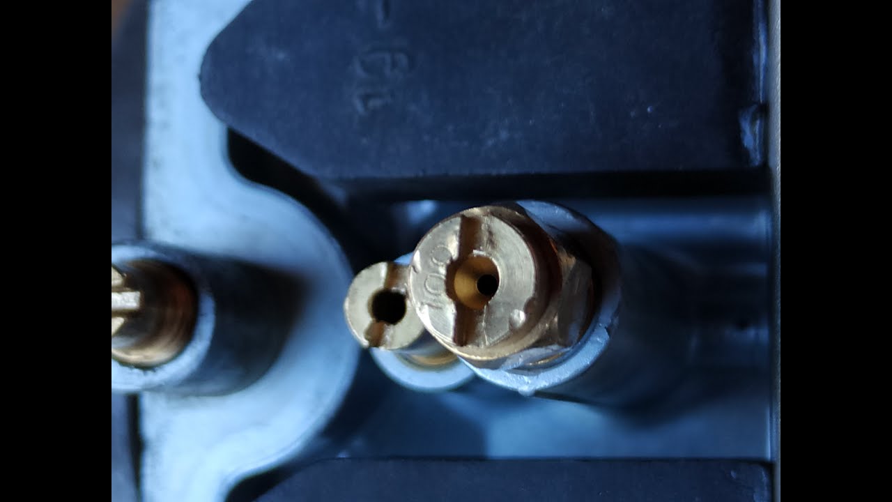 Настройка уровня поплавковой камеры карбюратора PZ30