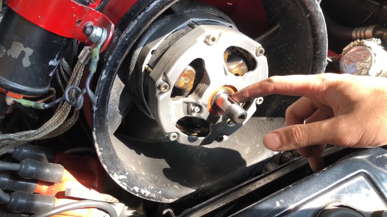 PORSCHE 911SC Alternator Replacement How to Step by Step (1980)