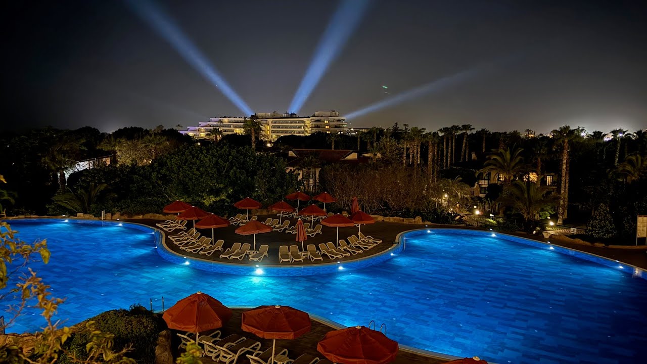 Starlight resort Side