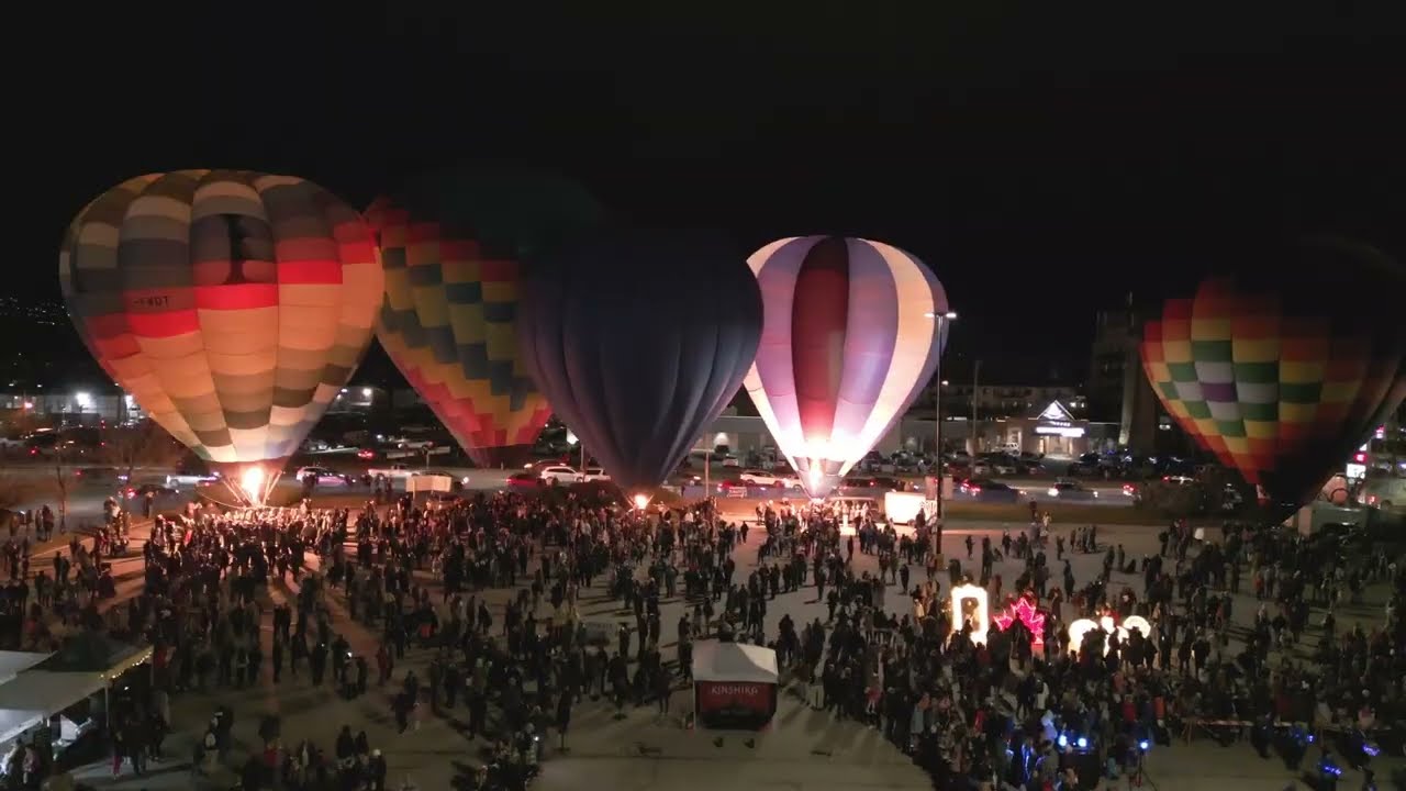 Vernon Winter Carnival Balloon Glow