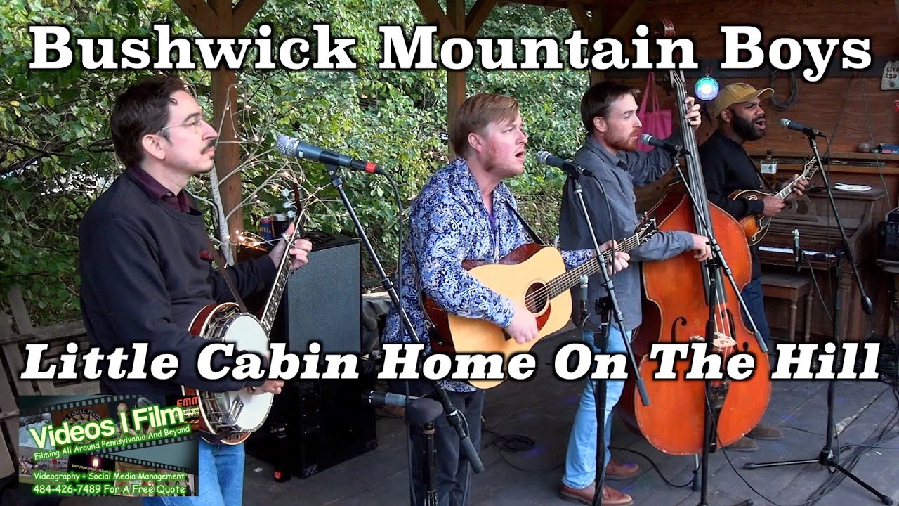Группа Bushwick Mountain Boys исполняет песню Little Cabin Home On The Hill.