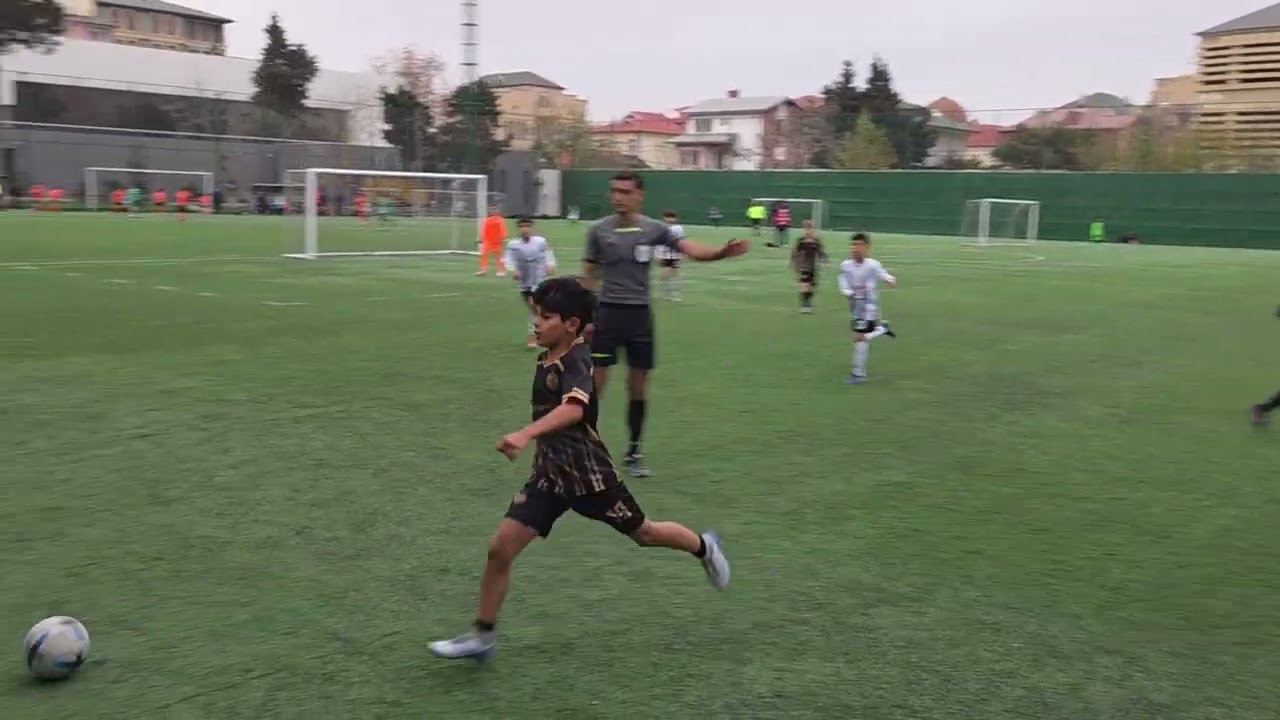 Azərbaycan çempionatı (U-11)  Neftçi PFK  5  ---  4  Xan FK