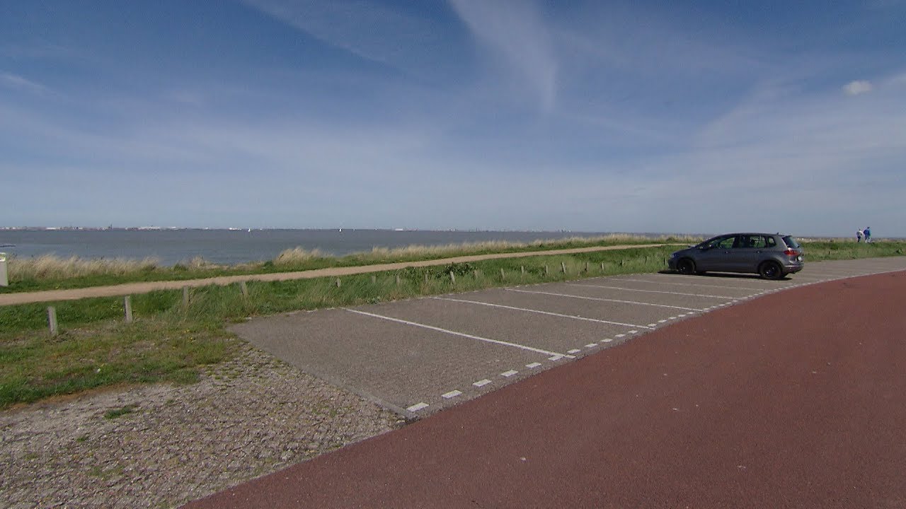 Breskens: Man (85) slachtoffer van carjacking