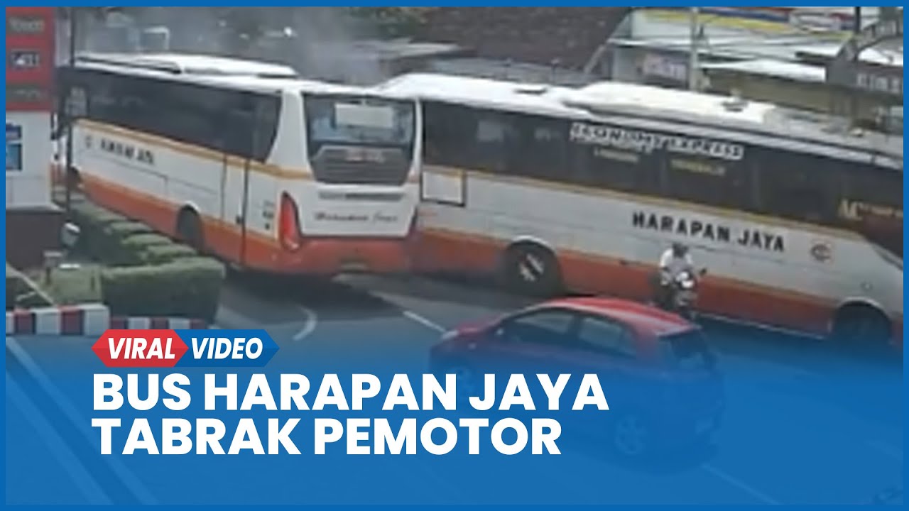 Detik-detik Kecelakaan Bus Harapan Jaya Tabrak 2 Motor di Tulungagung, 2 Meninggal