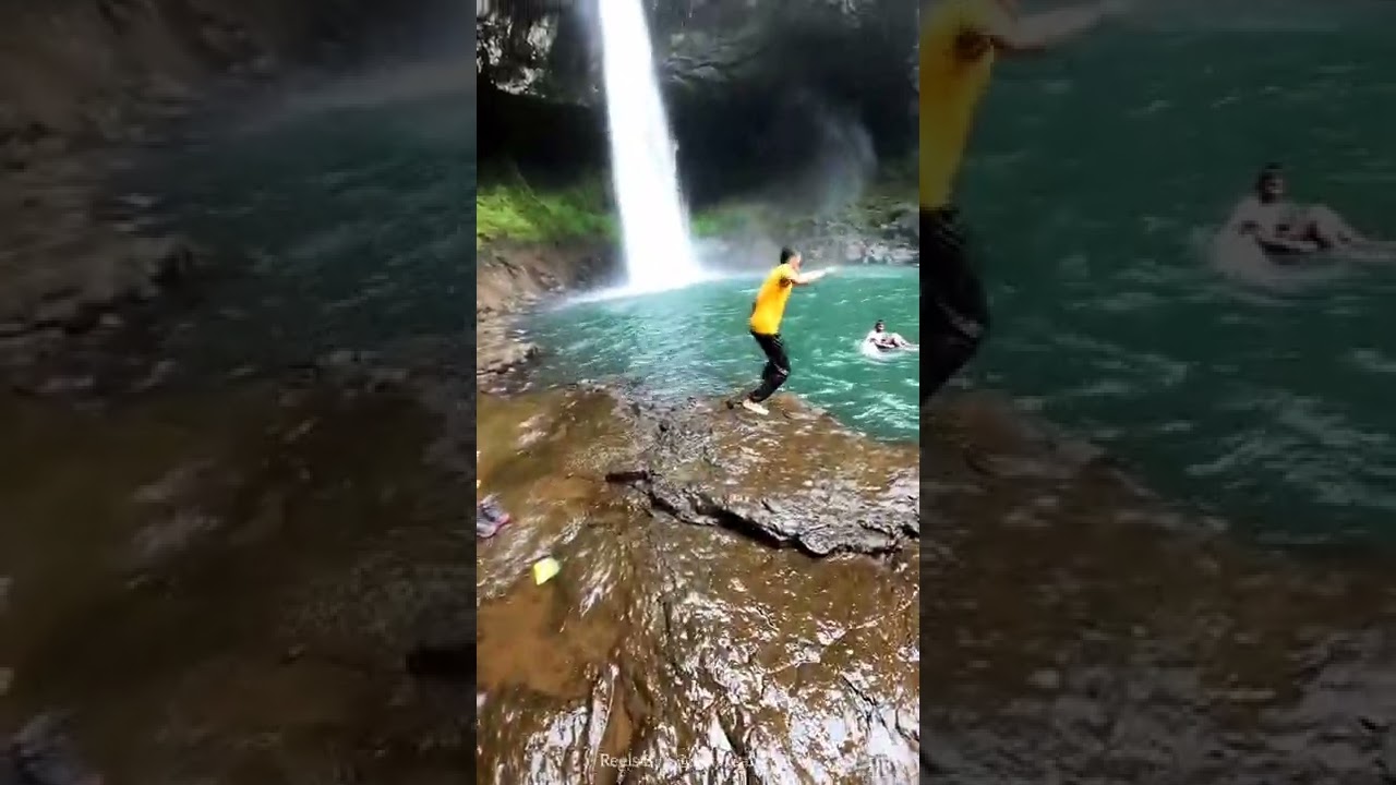 devkund waterfall 🌧️
