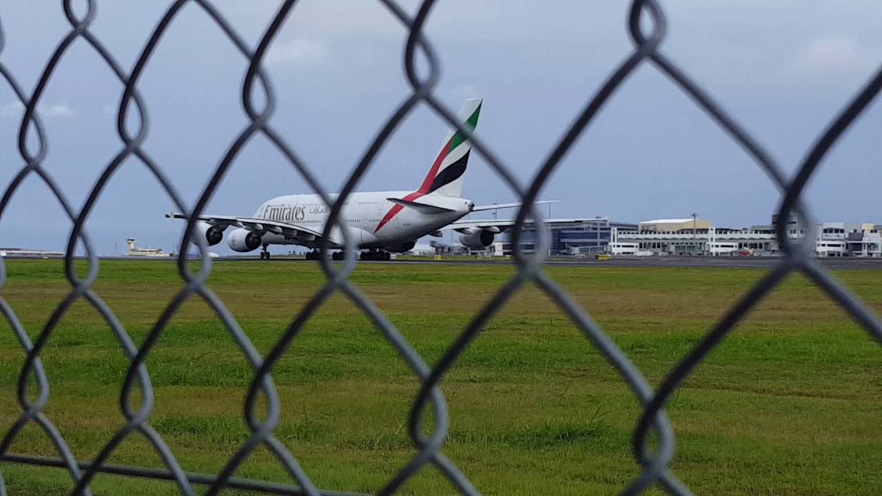 Emirates EK702 from Mauritius to Dubai