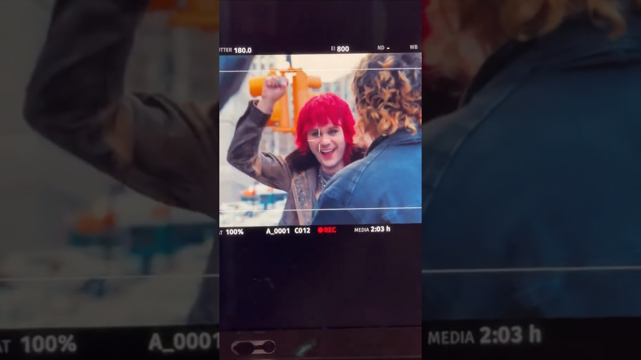 Неудачная попытка 5SOS завоевать тренд Maui Wowwie в TikTok 😅