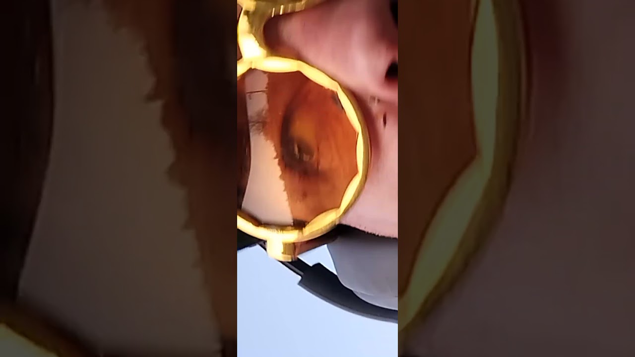 Albert Hoffmann LSD 25 (12} ein Mal pro Monat reicht's leicht Buzzy Daniela 👽