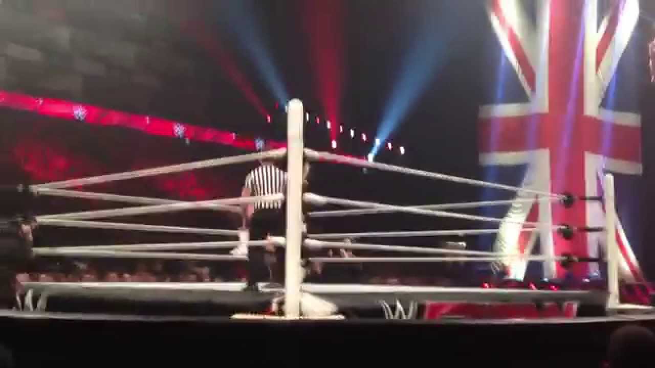 WWE Monday Night Raw London O2 Arena 13 April 2015