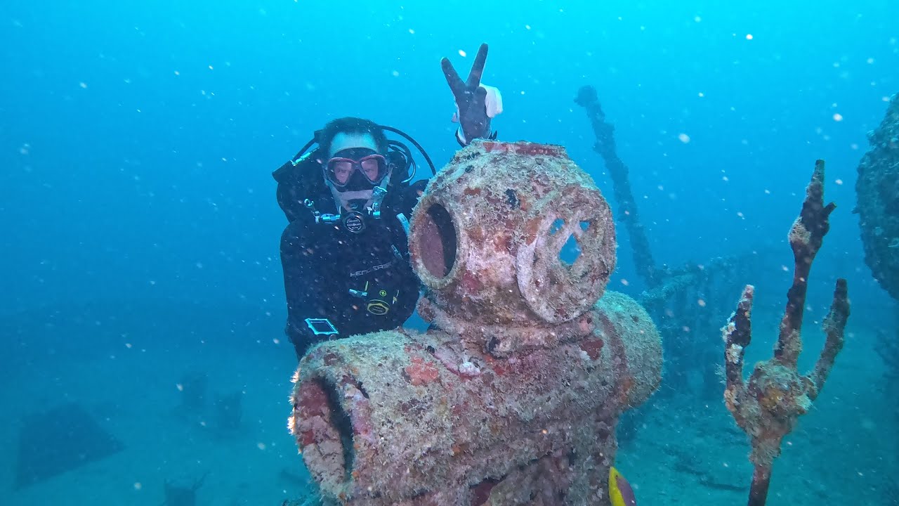 Diving the Lady Luck Wreck