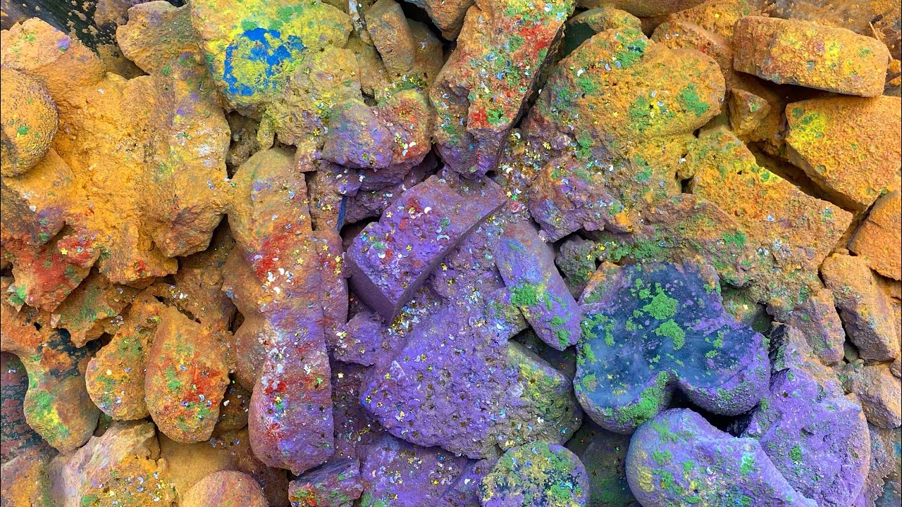 A Big Bowl of Brokens with Color Powders | Gym Chalk ASMR | Sifting | Relaxing 😌 | Oddly Satisfying