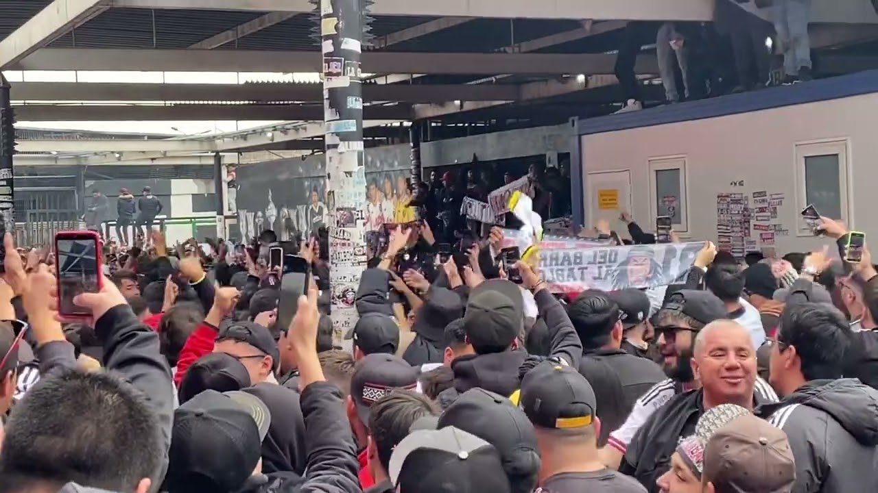 Todo aquel que piense que la garra no est&aacute; aqu&iacute; - Garra Blanca