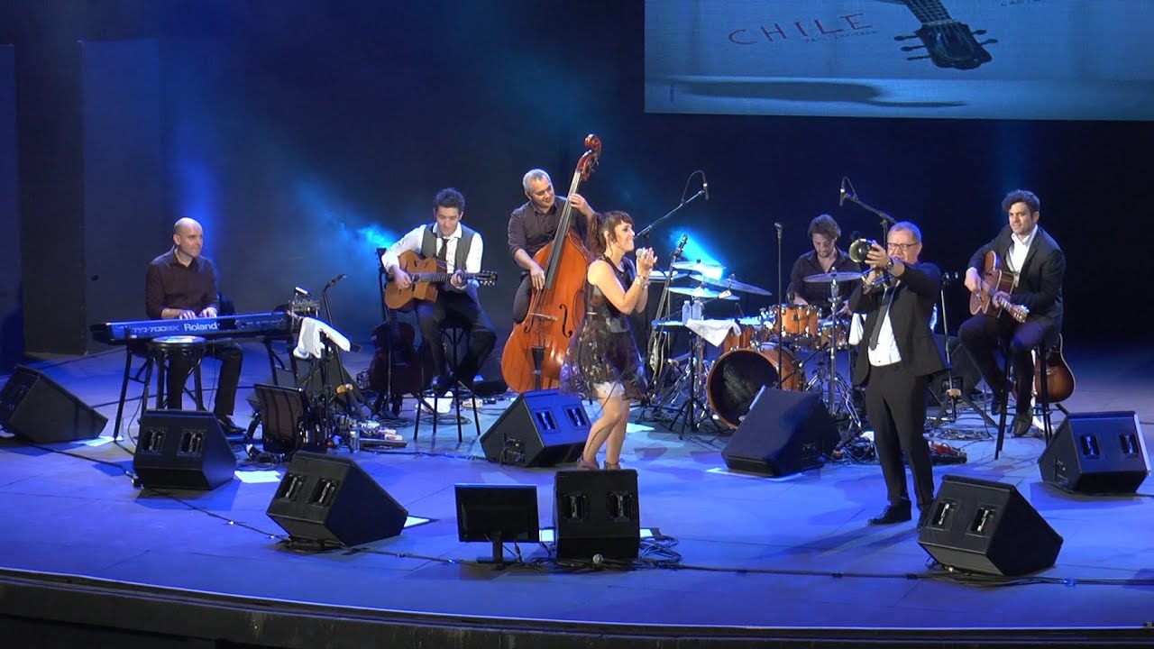 Les Passants - Zaz en La Mar de Músicas de Cartagena 2015