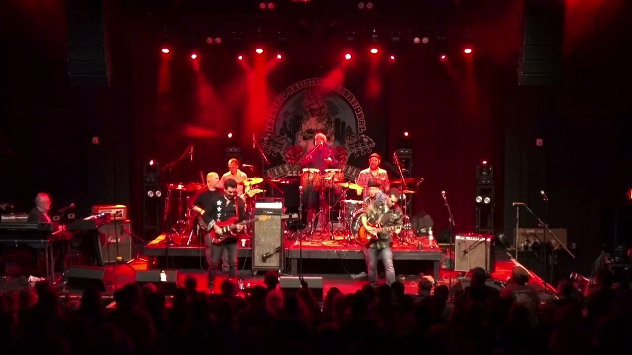BLOOD BROTHERS featuring Bill Murray “Rockin’ In The Free World” (11.9.24)