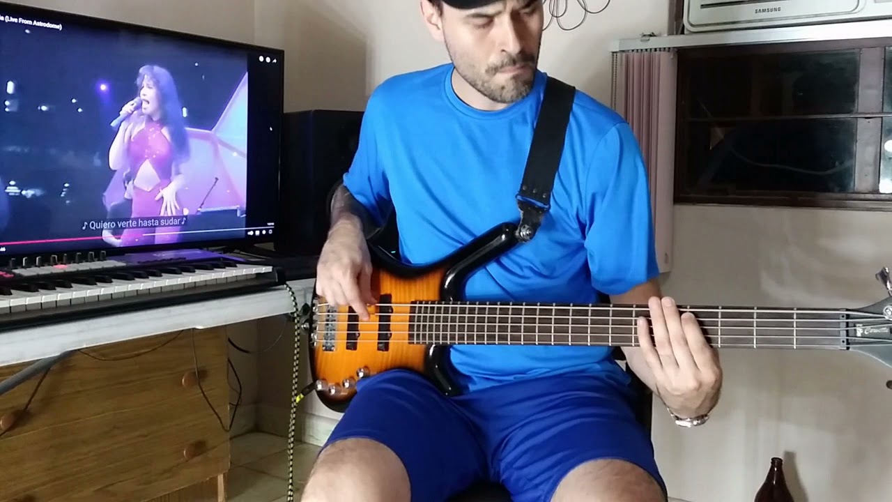 Selena Technocumbia (bass cover)