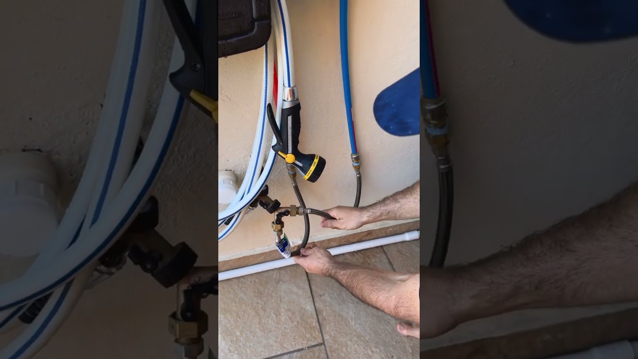 30 Second Outdoor Shower Installation