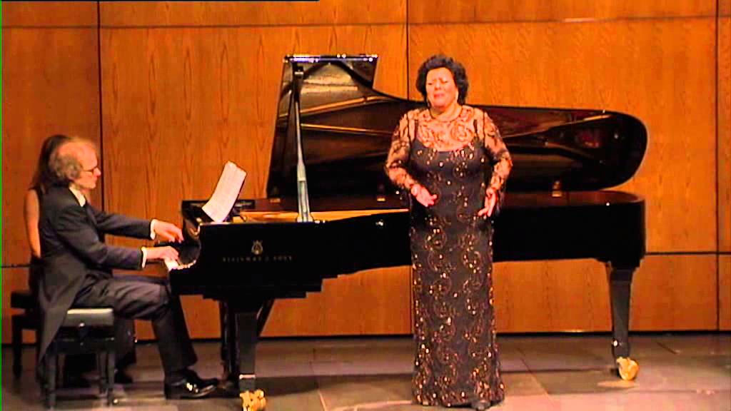 VIOLETA URMANA Recital (Liceu 2010-11) 