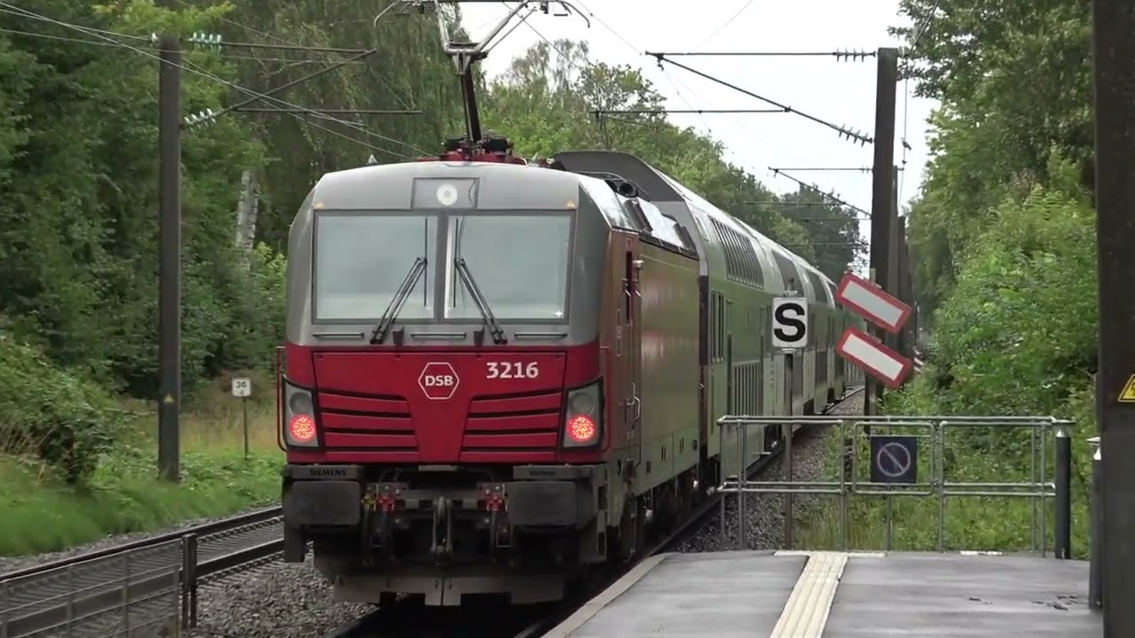 Humlebæk station, og Fredensborg station 9 august 2023