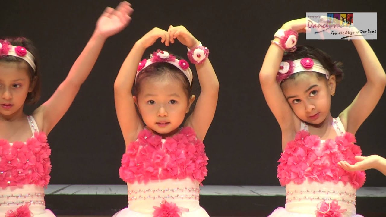 Children Dance Performance : TARA RUM PUM + PIDDLY SI BAATE : Sampada’s Dance Studio Singapore