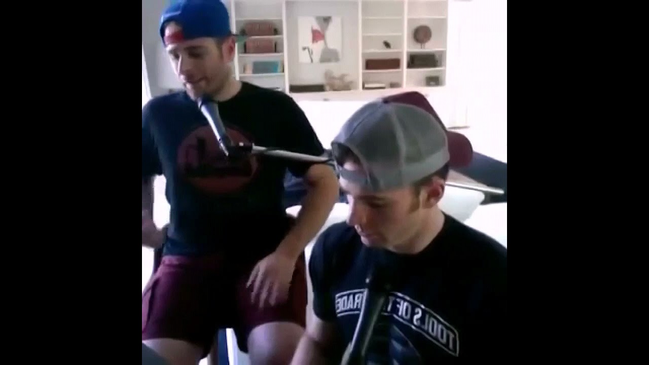 Chris Evans & Scott sing & play piano might lower Dodger energy too