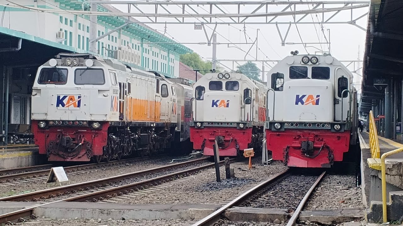Spesialis Kereta api Unggulan TAKSAKA