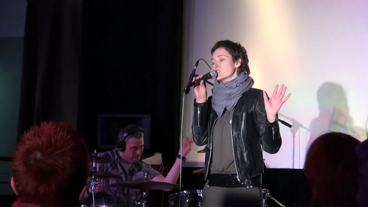 Renata Dąbkowska & Przemek Knopik - Obudź we mnie swoją Wenus @ Stacja Falenica 08.05.2011