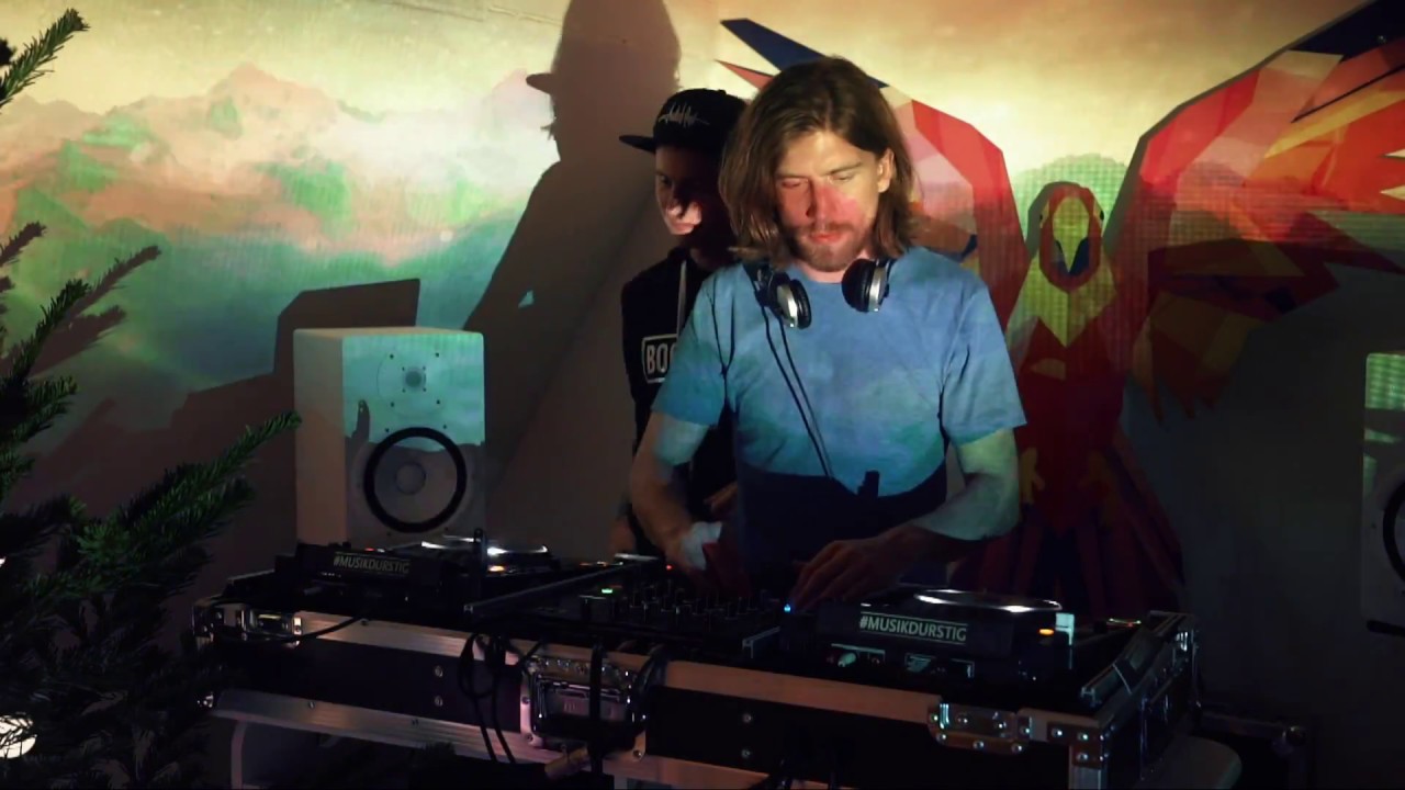 Sarazar & Björn Grimm | Aerochrone Roomsession