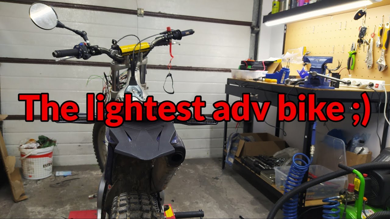 Beta Rev 3 250 2t - street legal. The new ADV bike :)