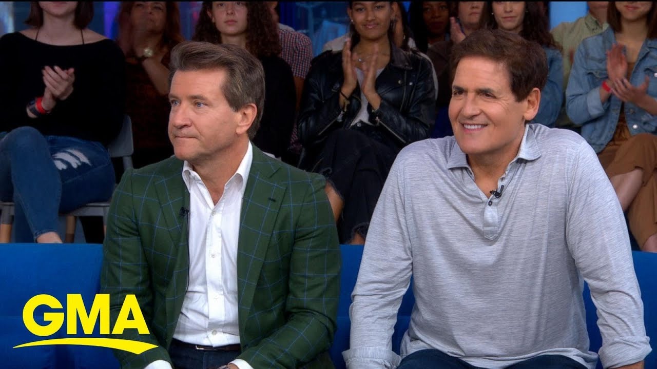 Mark Cuban and Robert Herjavec play ‘Tanks for the Memories’ | GMA