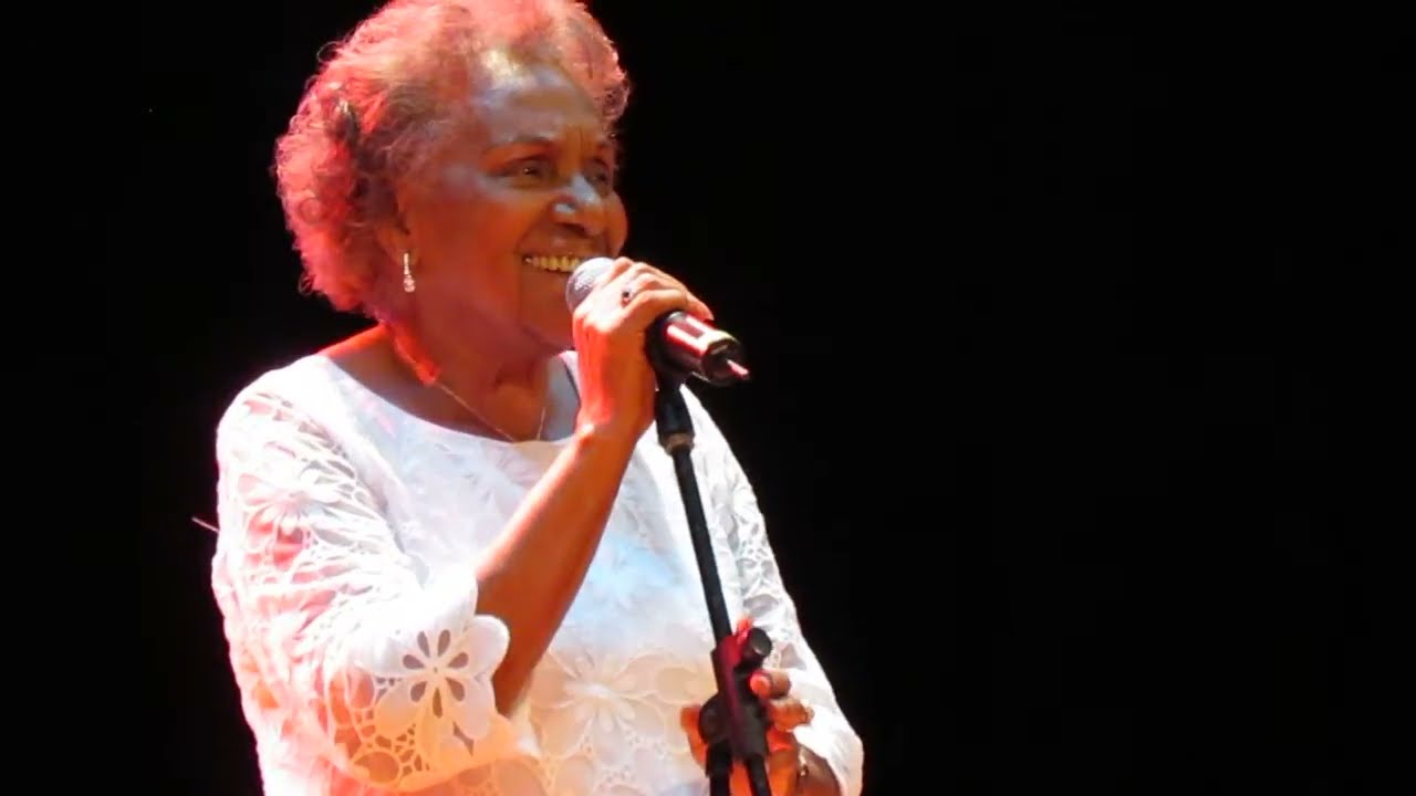 Siboney- Cenelia Alcázar en homenaje a Sofonín Martínez