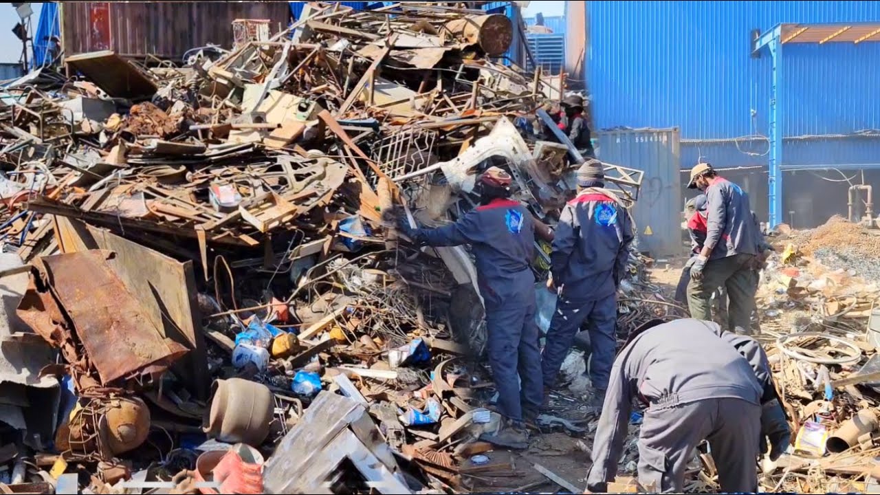 Amazing Process of Recycling Old Metal Scrap into Manufacturing Premium Quality Iron Rod