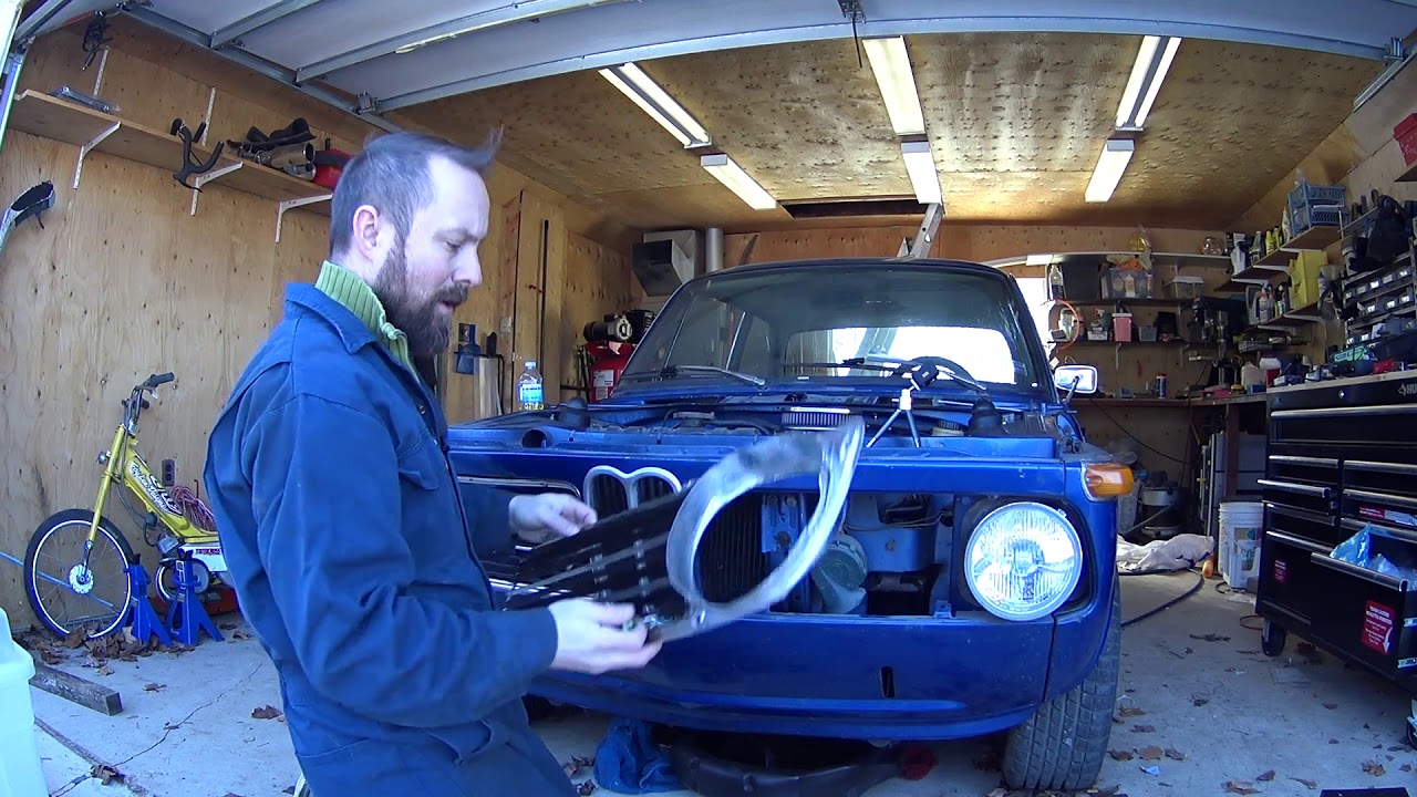 PROJECT 1968 BMW 2002 EP05 Grill