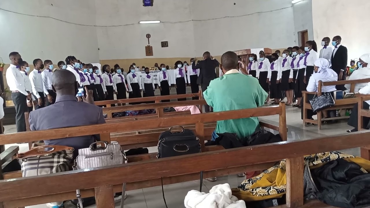 Polytechnic CCAP Choir_Pemphero