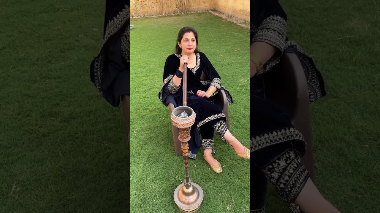 Jaatni❤️#hookah #trending #manishaqueen