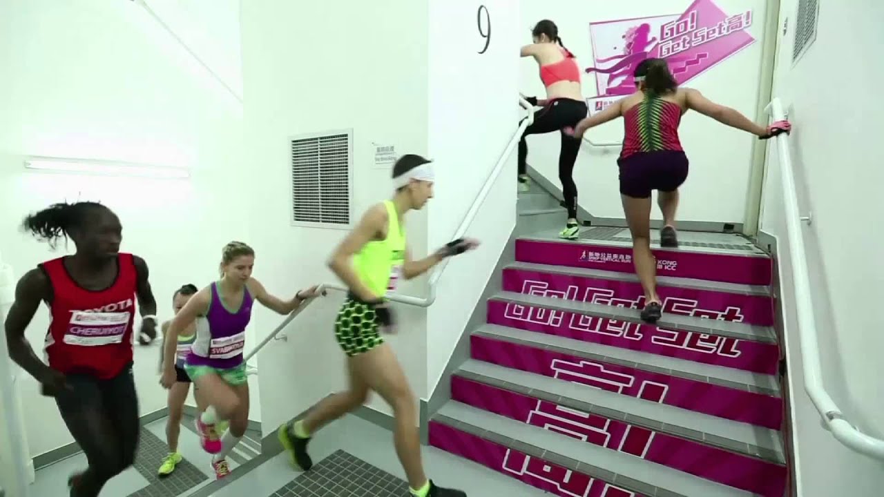 Extreme skyscraper stair race!