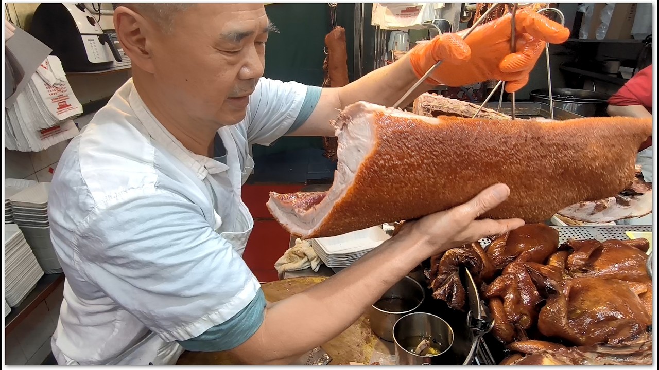 香港燒味 師傅出馬 明哥出場 晚上燒乳豬多人買 Roast Pork Crispy Yummy Hong Kong Food 燒腩骨燒肉好快掃清 香港美食 新強記燒臘飯店