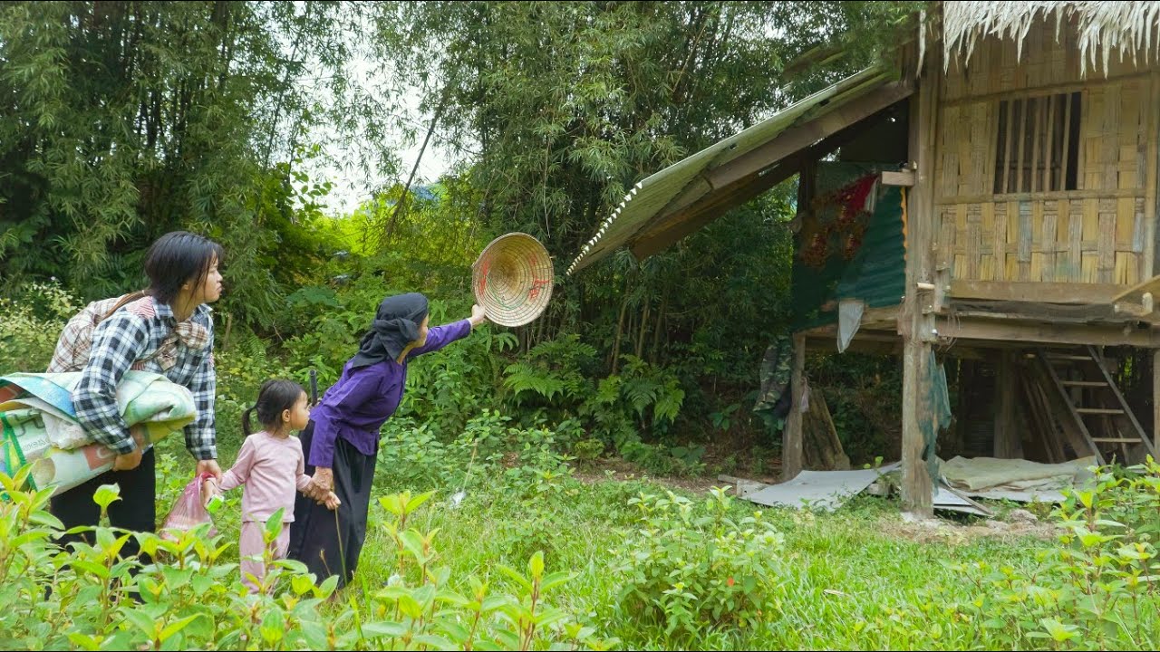 The kind old lady gave her abandoned house to a single mother and her young child Bong.