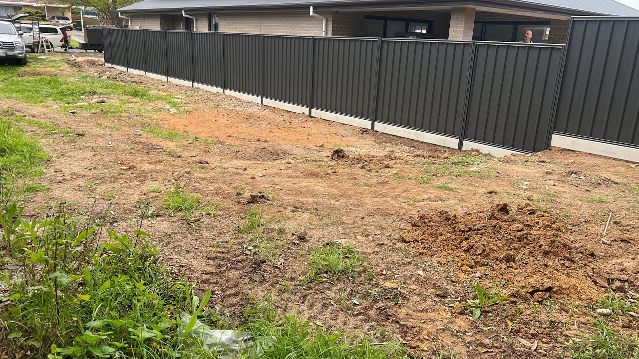 How To Properly Install A GOODNEIGHBOUR COLORBOND FENCE With A Underneath Fence Plinth