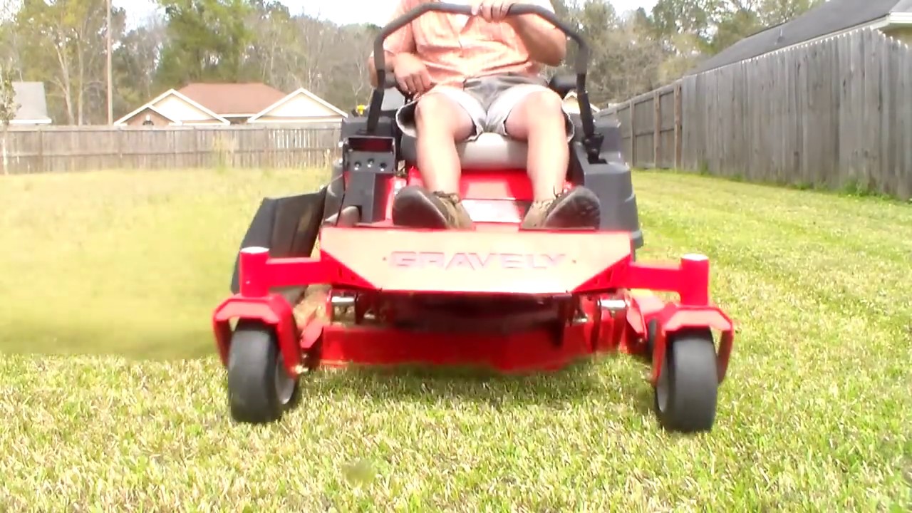 Gravely Zero Turn Lawn Mower with Cross Blades - X Blade Mowing