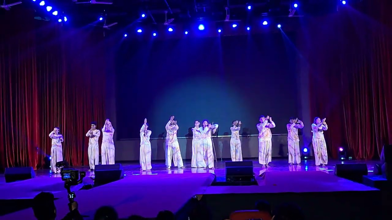Mood Indigo's Indigo Saga finals | Choreonite | Slot 3 performance at IIT Bombay. #moodindigo #dance