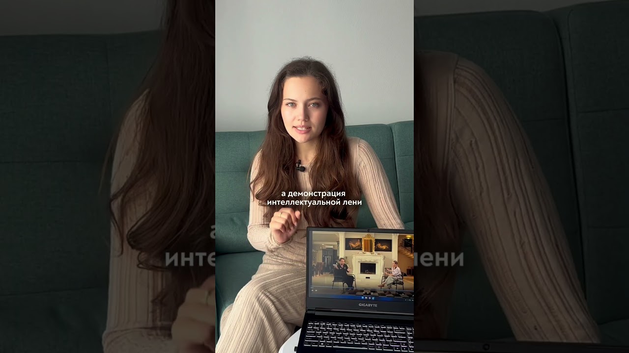 Гогунский демонстрирует крайне прямолинейный и категоричный стиль речи.