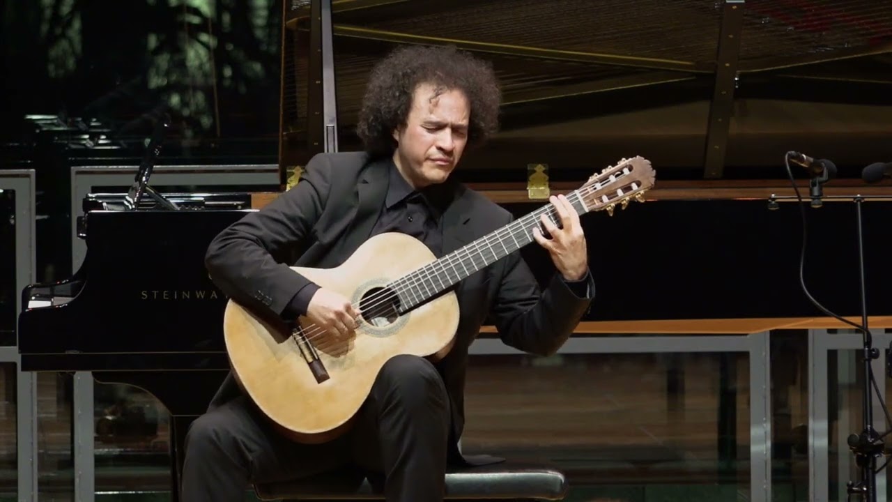Bésame Mucho - Consuelo Velázquez - Cecilio Perera (live concert)