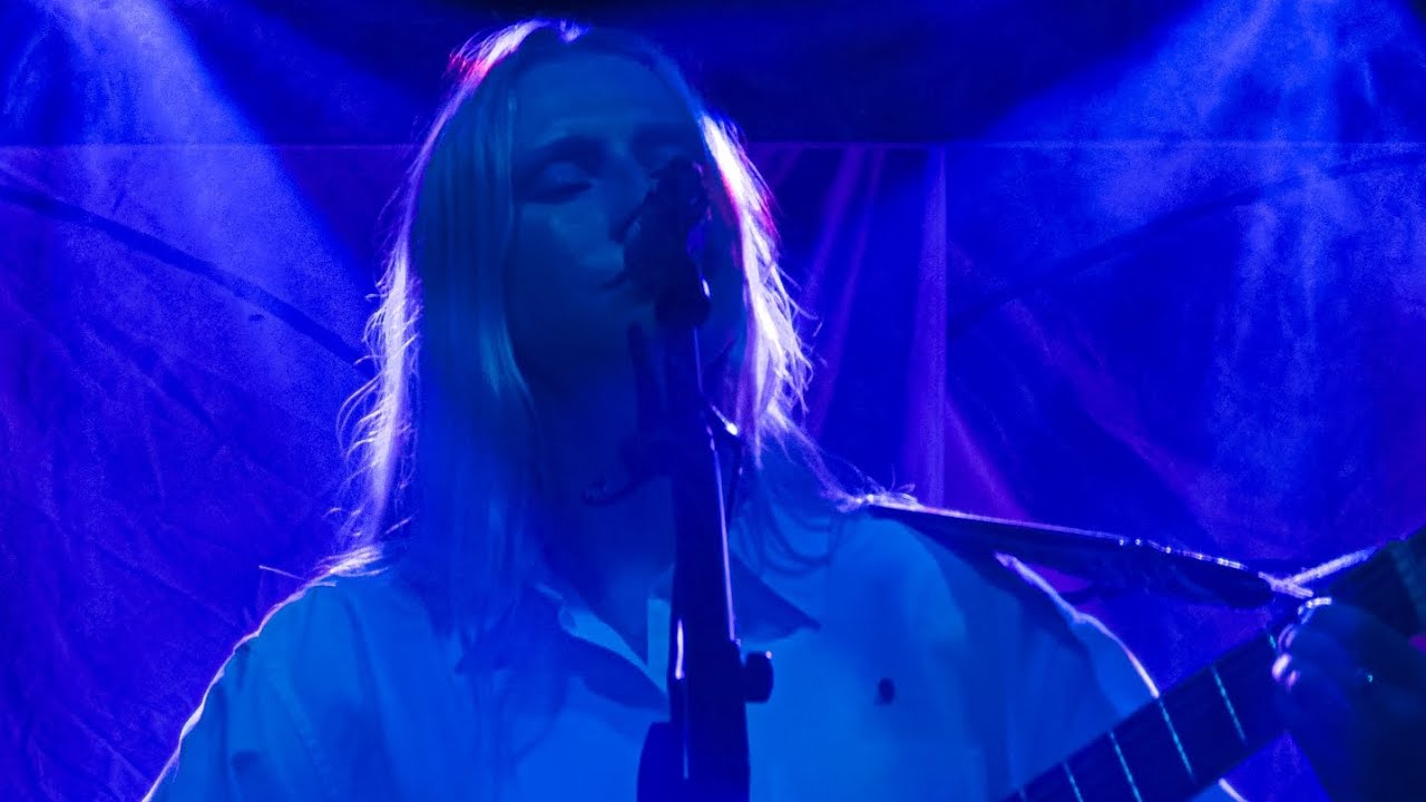 Billie Marten - Feeling (live Barcelona 2025)