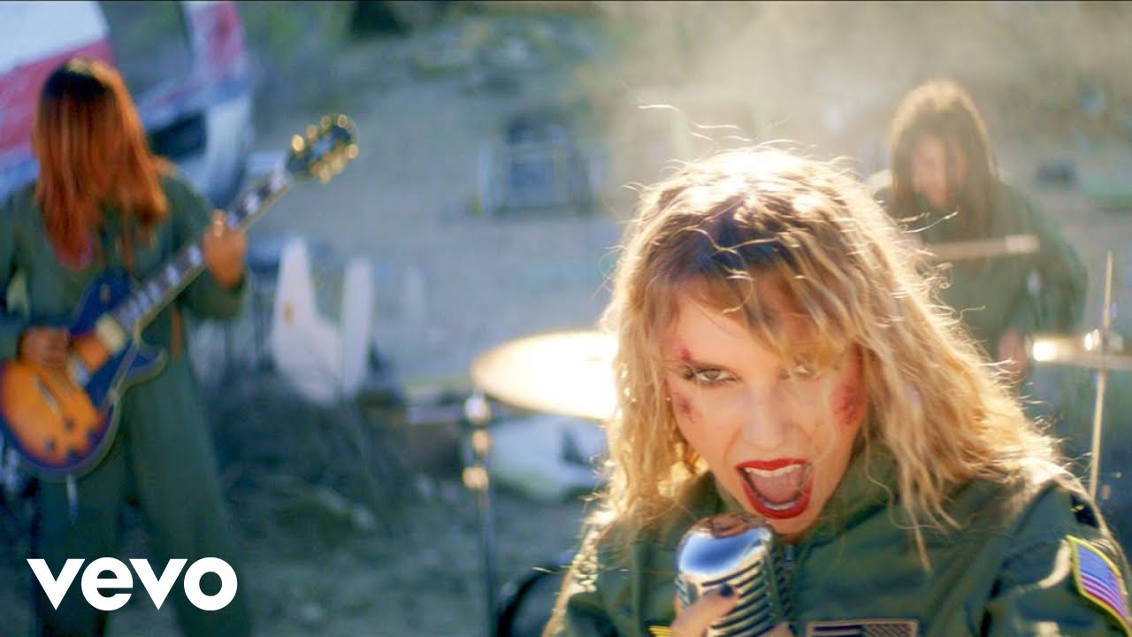 Juliette Irons - Skydive (Official Music Video)