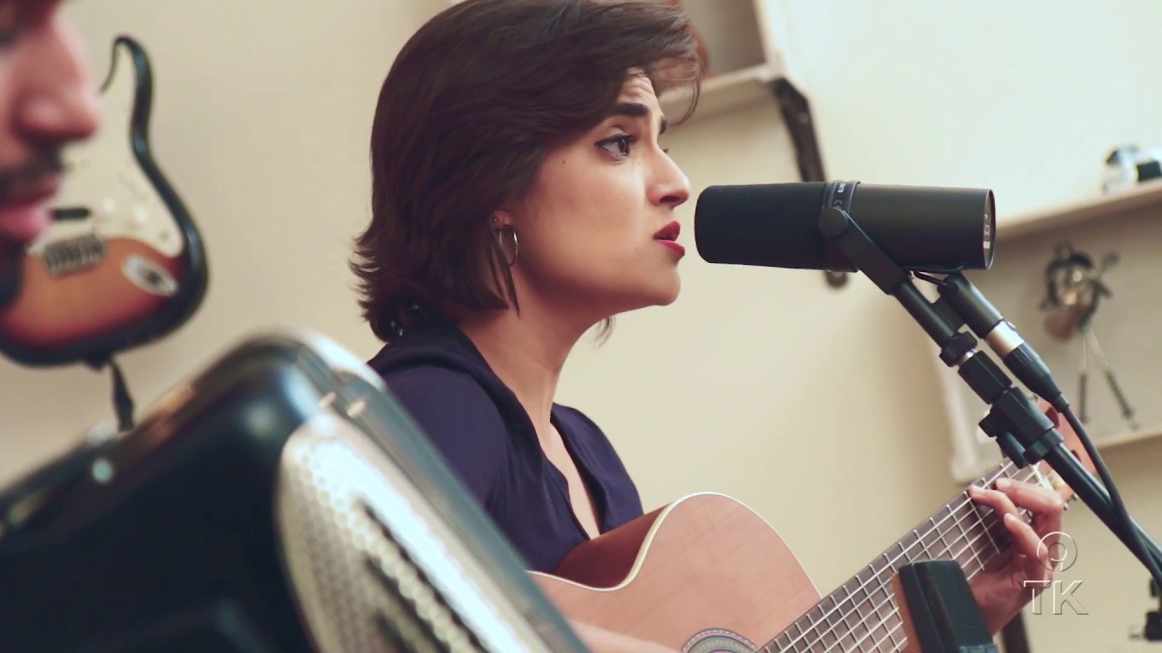 Dream a Little Dream of Me - Cover (Larissa Vitorino)