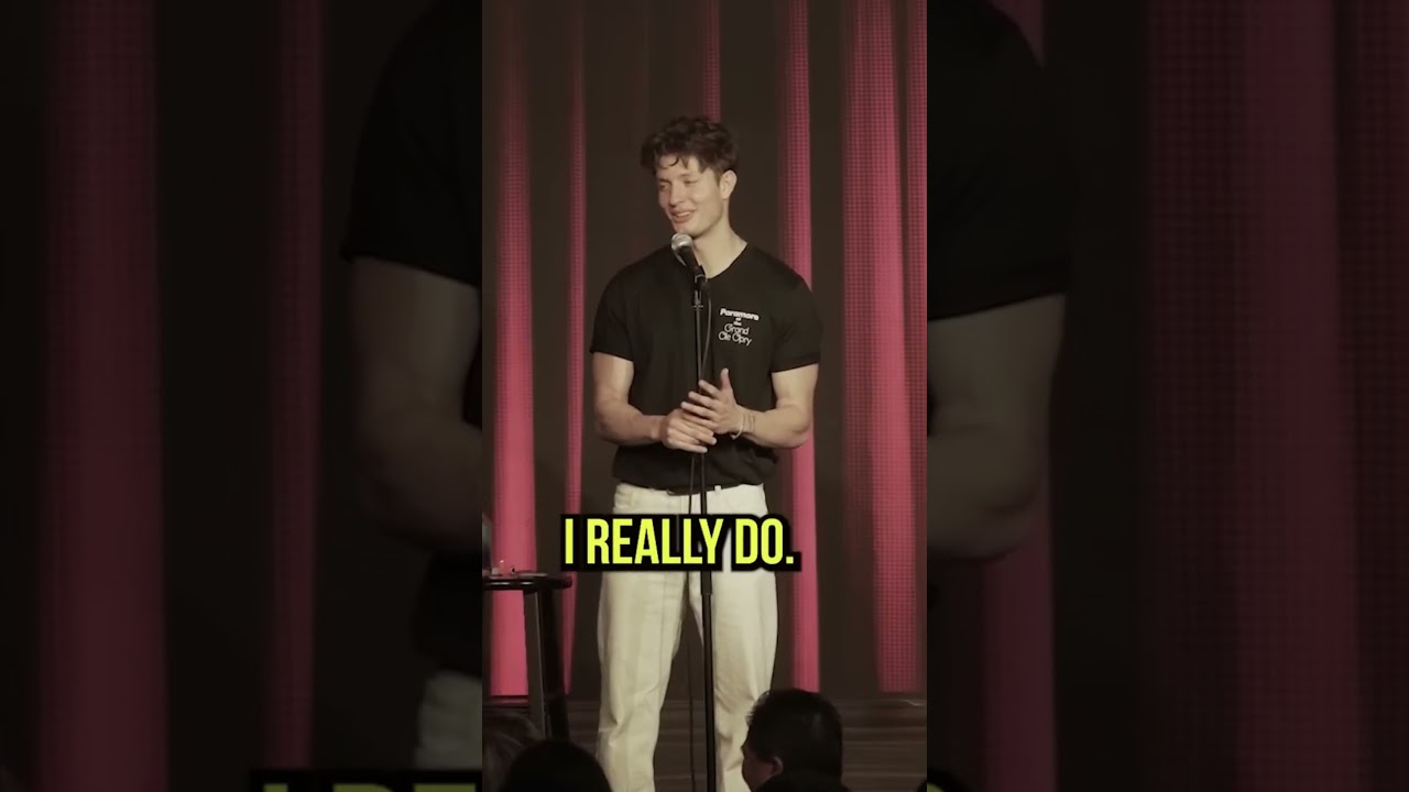Matt Rife crowd work roasting a heckler...  #comedy #mattrife #funny #viral