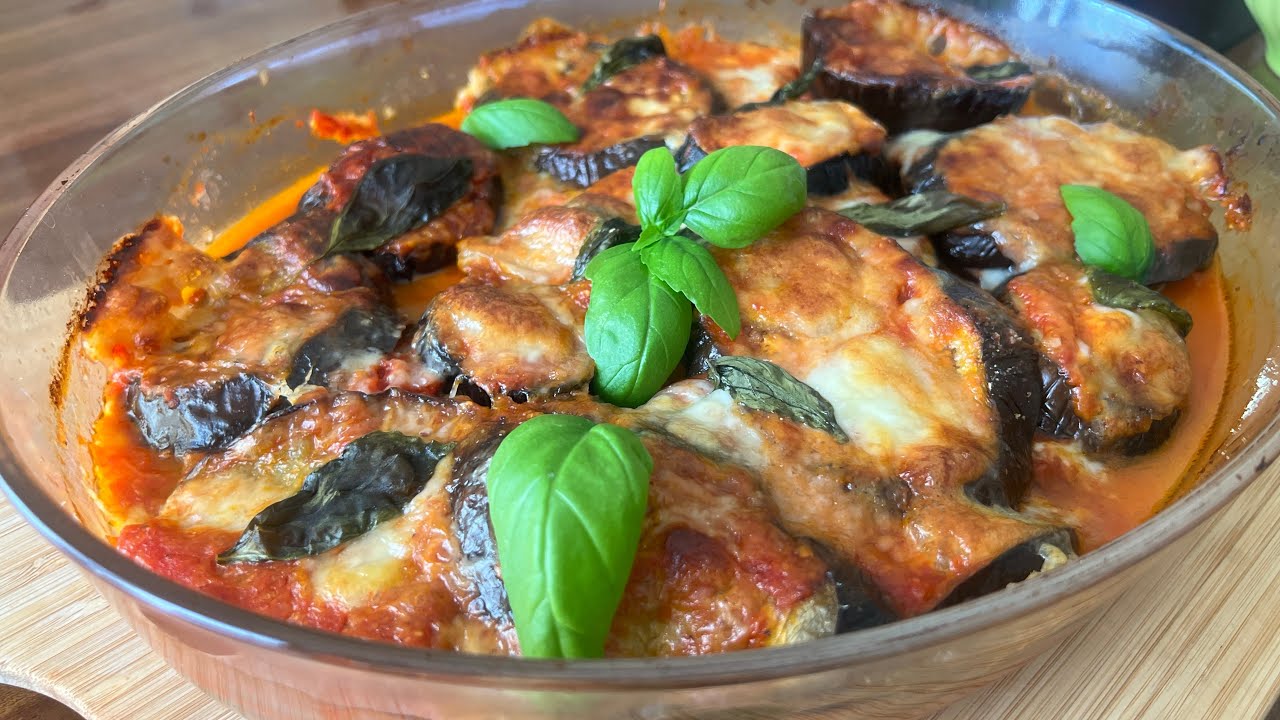 Parmigiana di melanzane 🍆 Пармиджана из баклажанов.